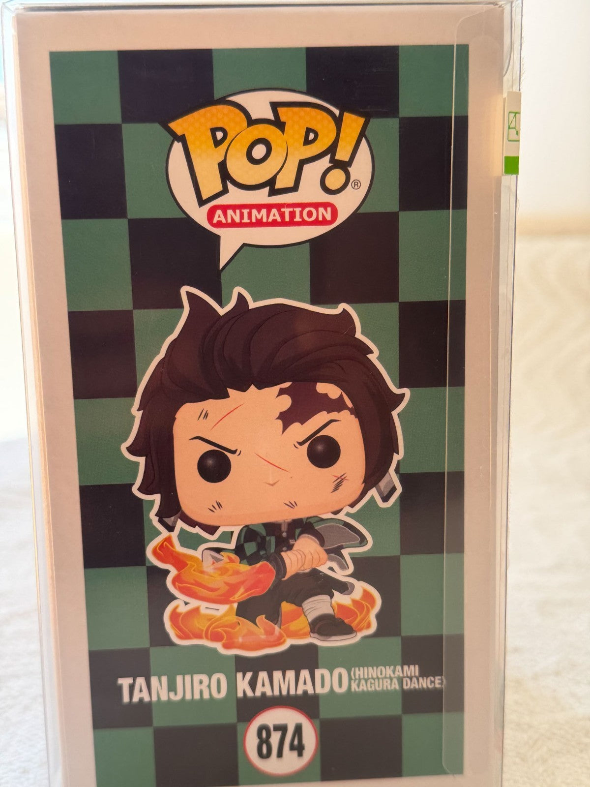 Funko Pop Tanjiro #874 chase sticker