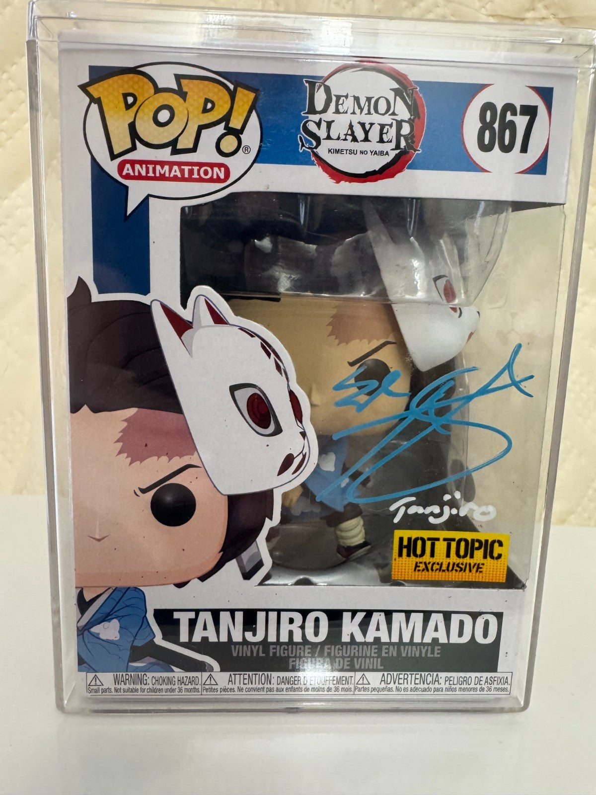 Funko Pop Tanjiro #867 signed